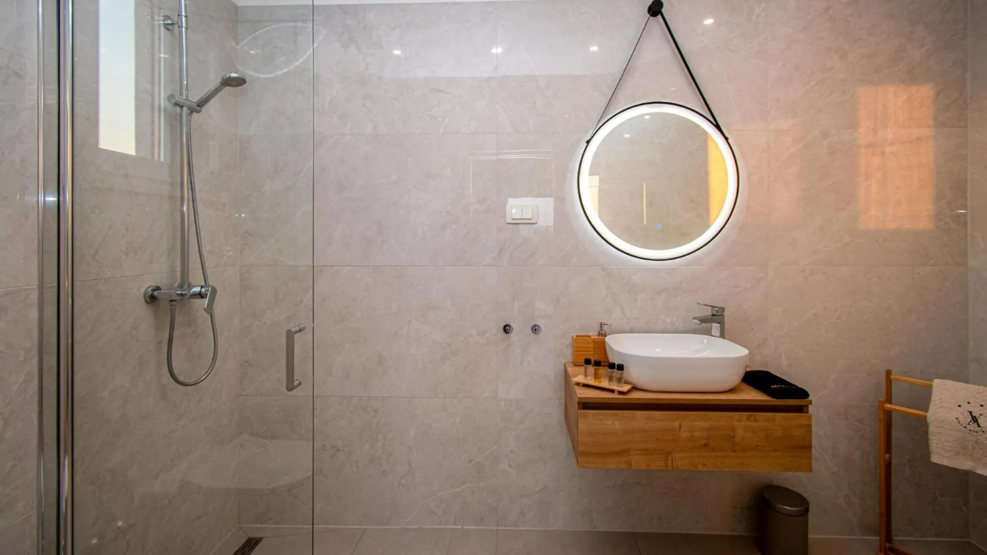 Villa Ajlin Mit Privatem Beheizbarem Pool Medulin