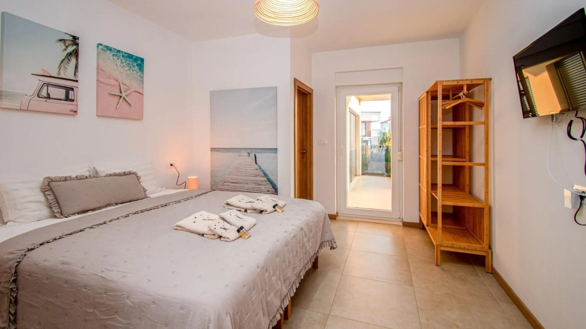 Villa Ajlin Mit Privatem Beheizbarem Pool Medulin
