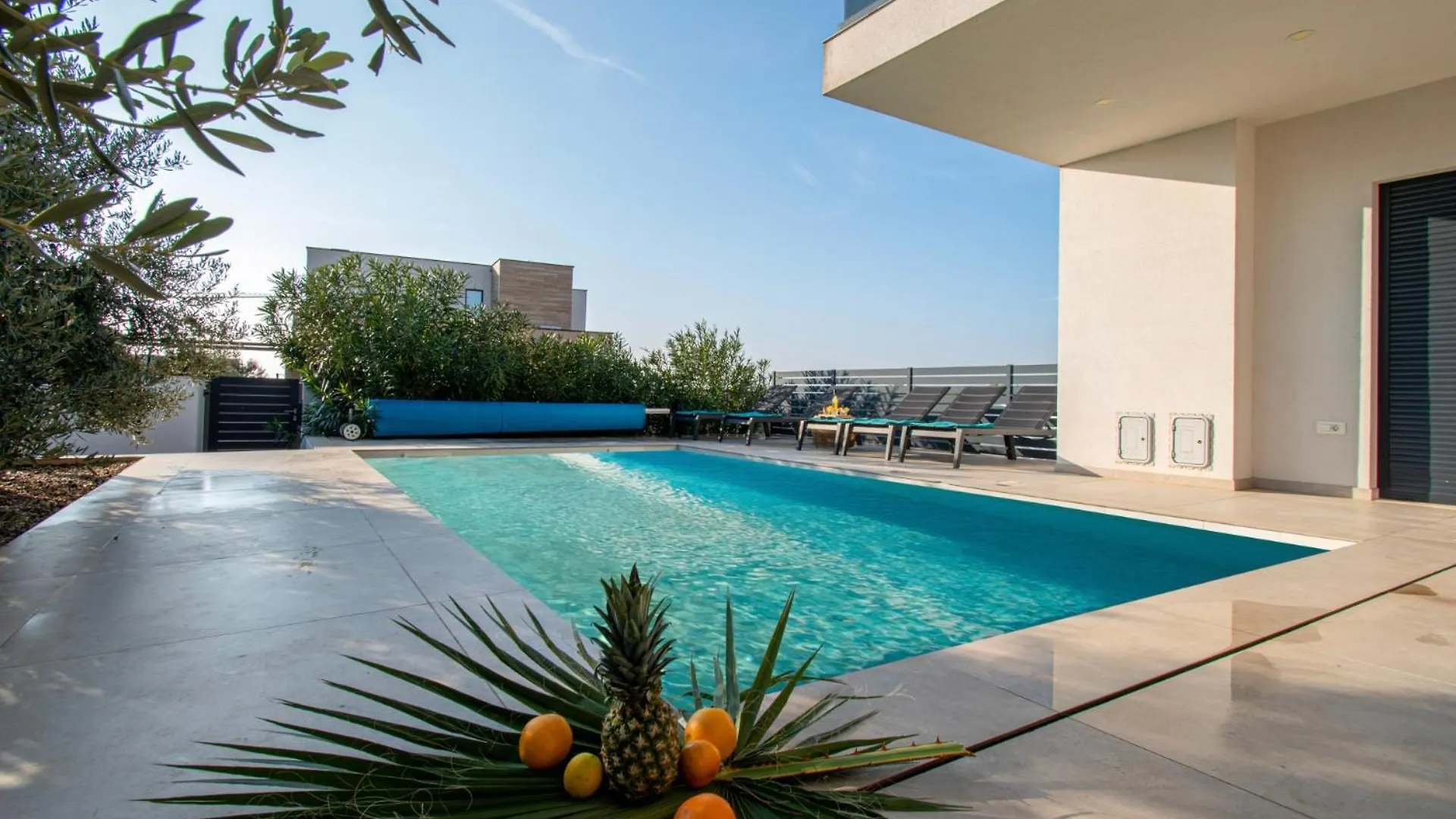 Villa Ajlin Mit Privatem Beheizbarem Pool Medulin