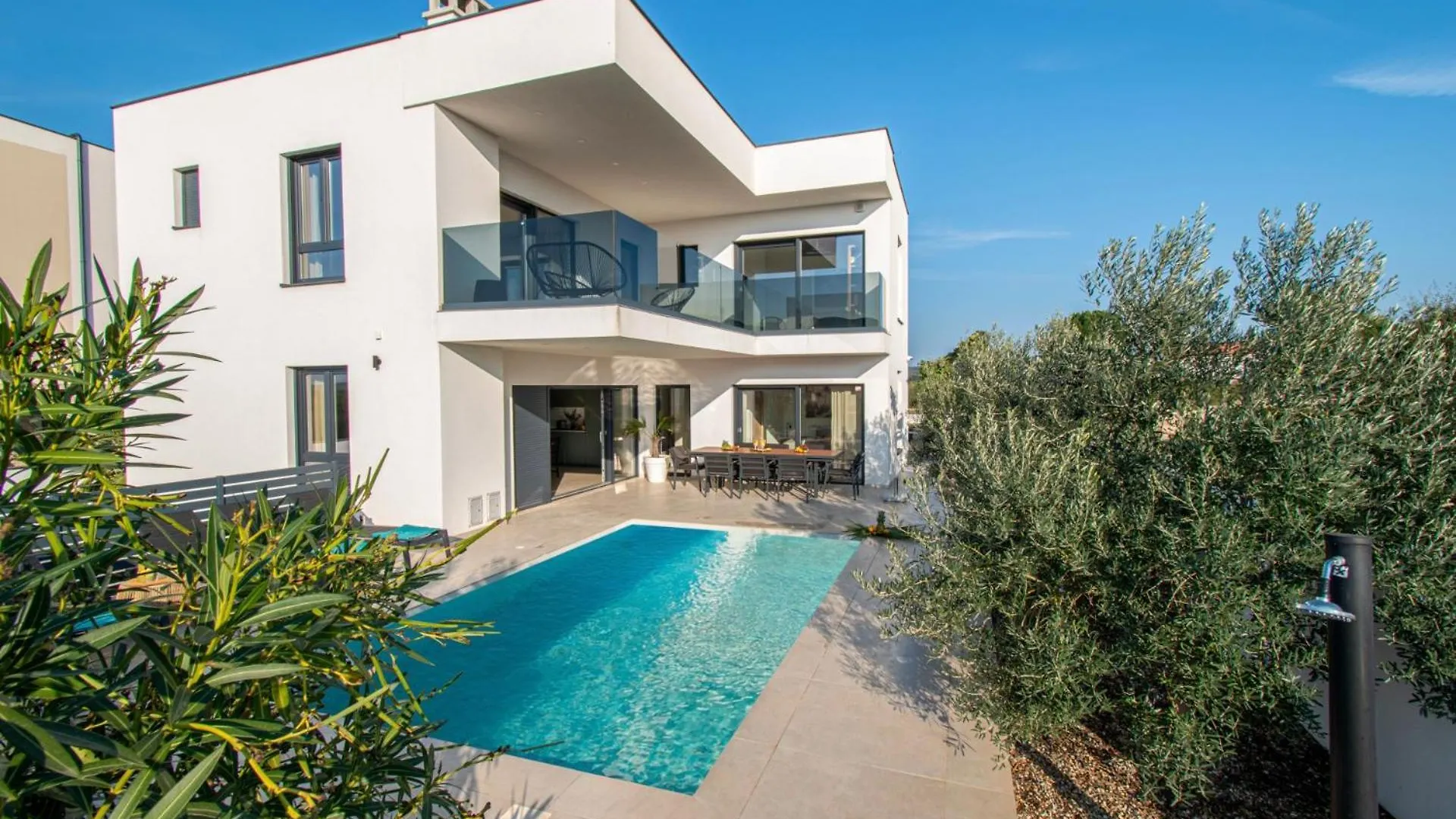 Villa Ajlin Mit Privatem Beheizbarem Pool Medulin